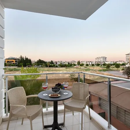 Onix Apart Hotel Antalya Exterior photo