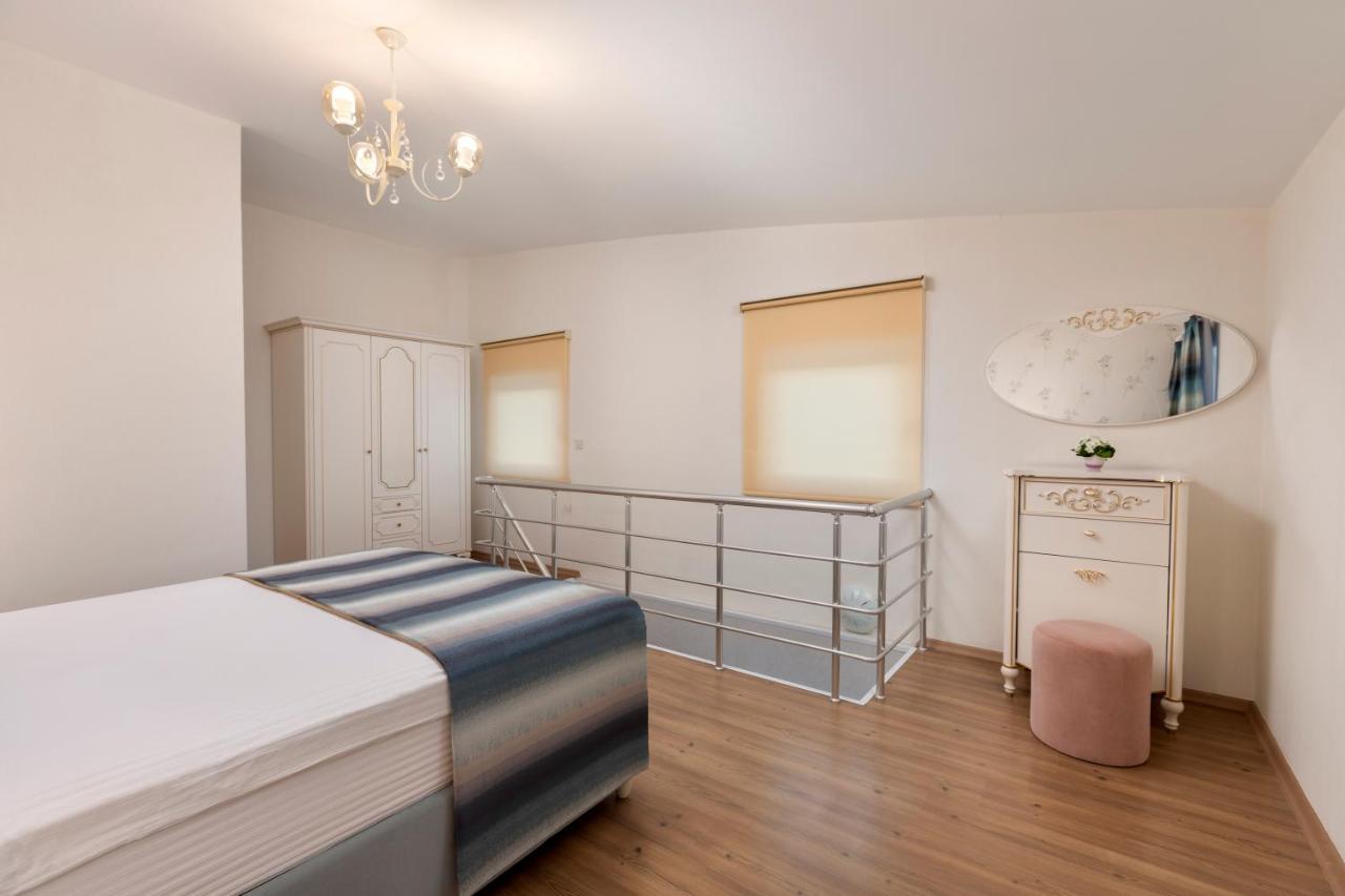 Onix Apartment
